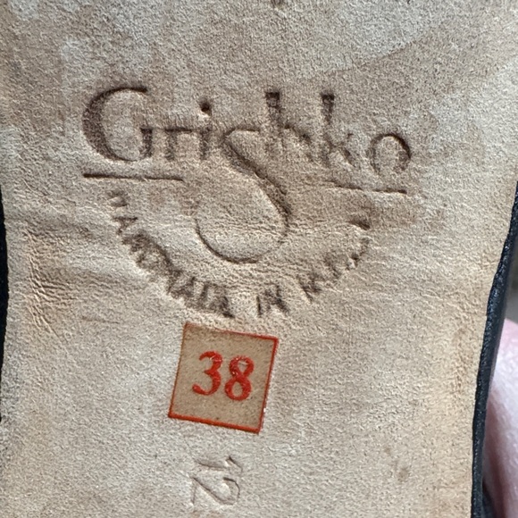 Grishko Women's Black Leather Mary Jane - Picture 12 of 14